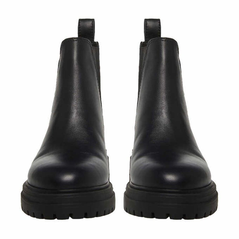 NEW Steve Madden Women's Leather Chelsea Boot - Picture 3 of 10